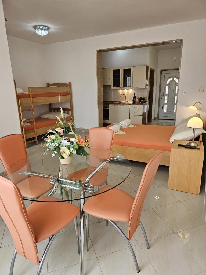 Apartmani Barnjak Trogir Exterior foto