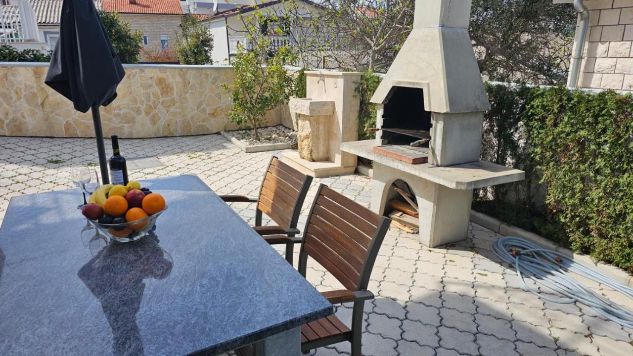 Apartmani Barnjak Trogir Exterior foto